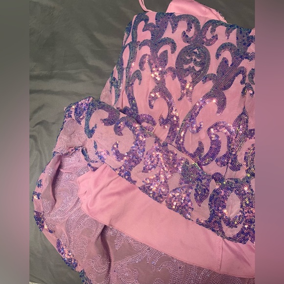 Windsor Prom Dress - Picture 7 of 10